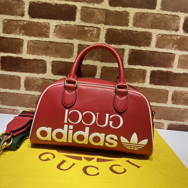 グッチバッグ正面デザイン